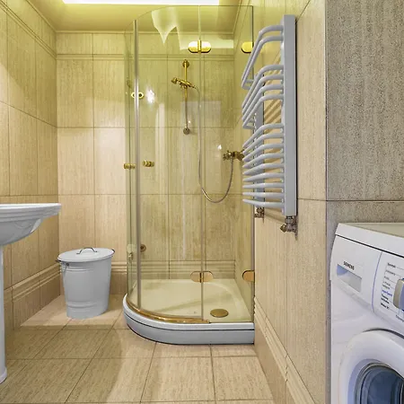 Adler Bed&breakfast *